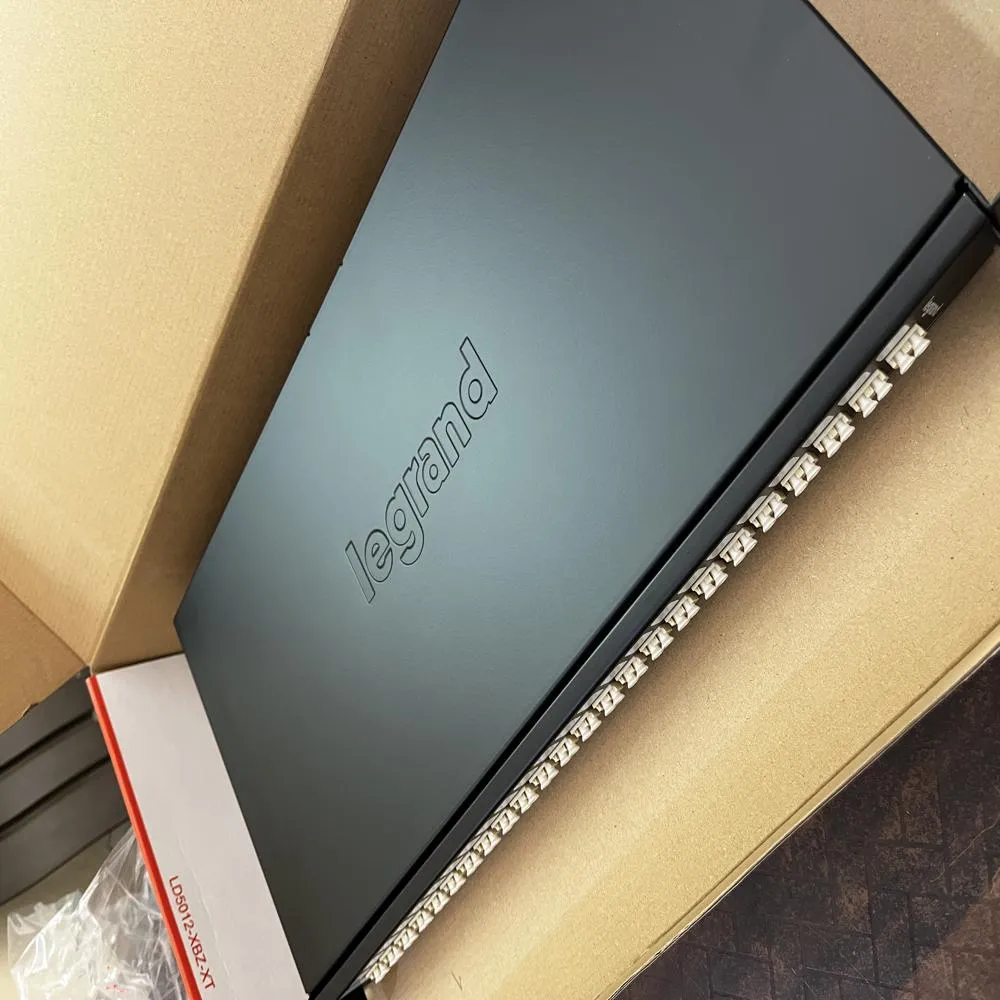 پچ پنل فیبر نوری لگراند